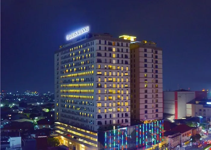 Louis Kienne Hotel Pemuda